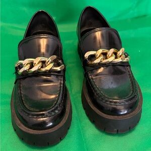 Guess Loafers